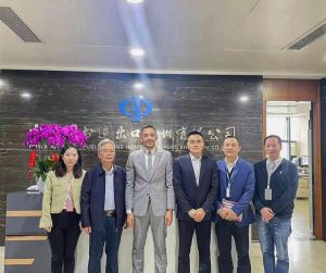 马来西亚驻广州总领事馆商务领事哈里斯到访拼搏在线官方网站-拼搏pinbo(中国)
